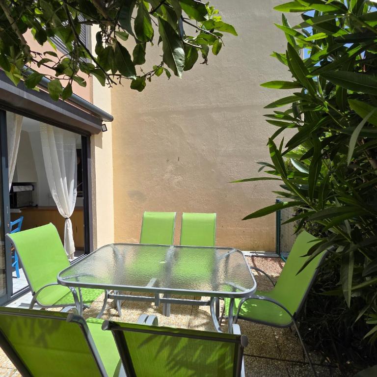 Au hameau du Soleil - Appartement 1 Chambre avec Terrasse - 1