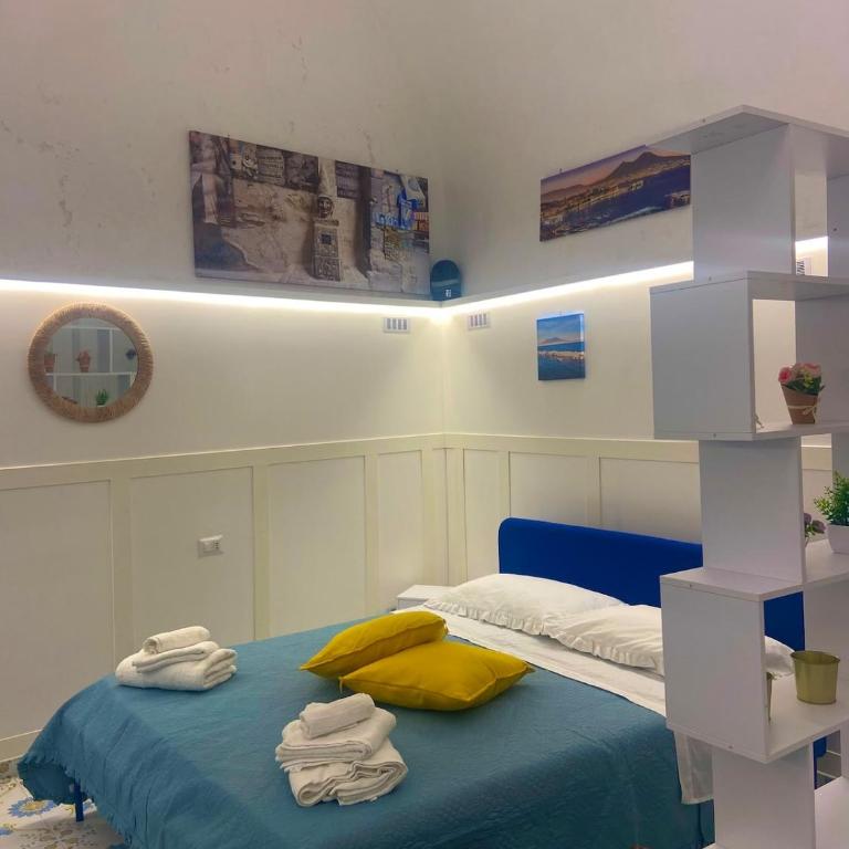 Casa D'Antò-700 Borbonico - One-Bedroom Apartment - 1