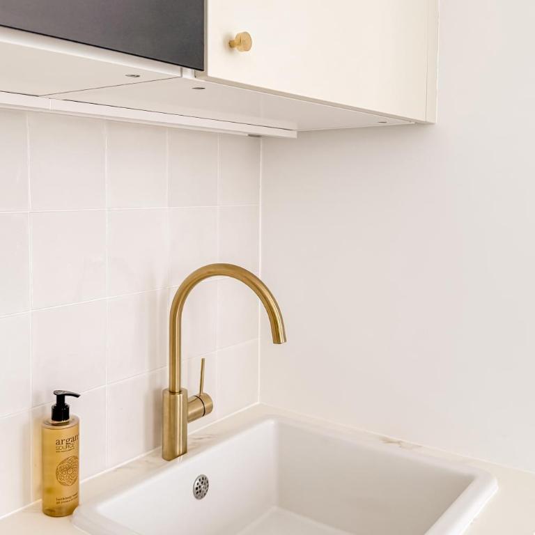 Appartement Design Rénové Parc Monceau Paris 8e - Appartement 1 Chambre - 22