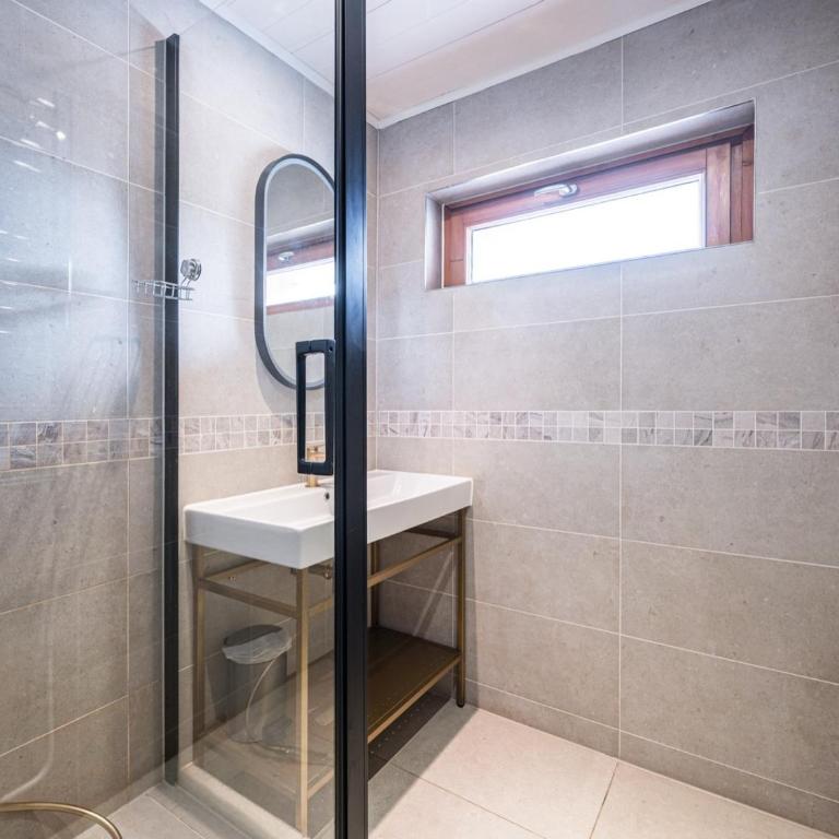Appartement lumineux au centre de Val-d'Isère - FR-1-518-106 - Appartement - 19