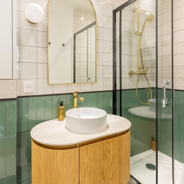 Appartement Design Rénové Parc Monceau Paris 8e - Appartement 1 Chambre - 36