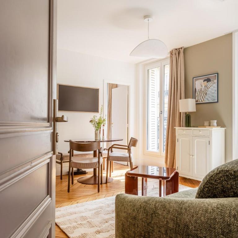 Appartement Design Rénové Parc Monceau Paris 8e - Appartement 1 Chambre - 4