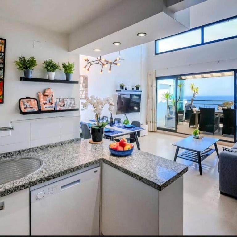 Calaceite Horizon - luxury seafront penthouse - Three-Bedroom Apartment - 2