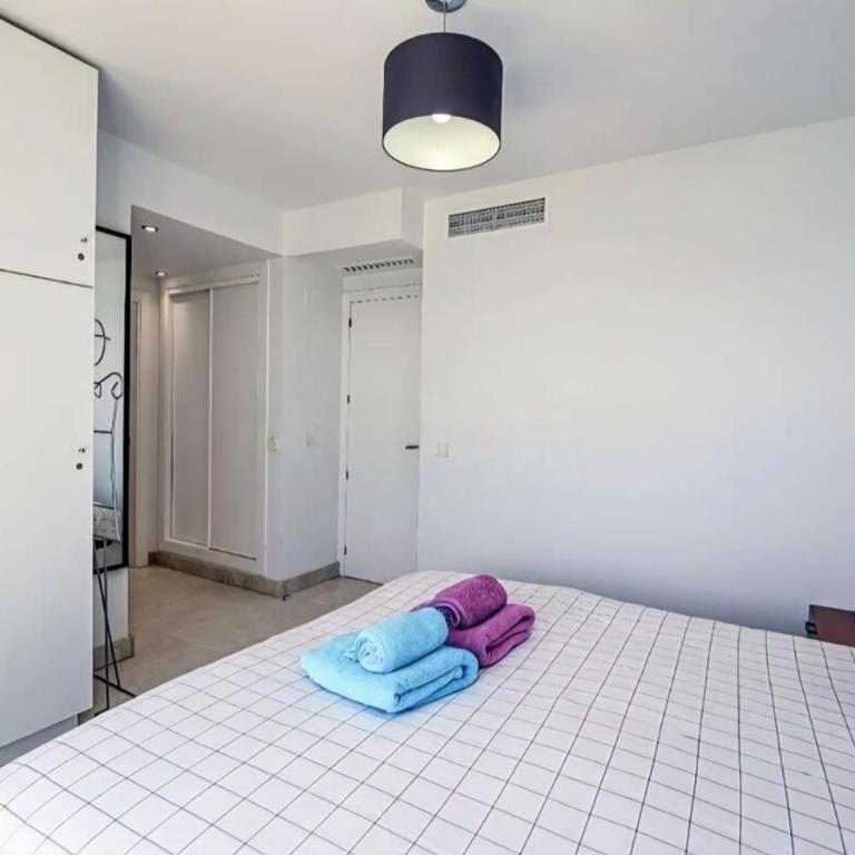 Calaceite Horizon - luxury seafront penthouse - Three-Bedroom Apartment - 11