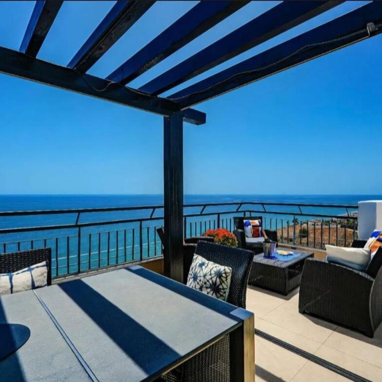 Calaceite Horizon - luxury seafront penthouse - Three-Bedroom Apartment - 32