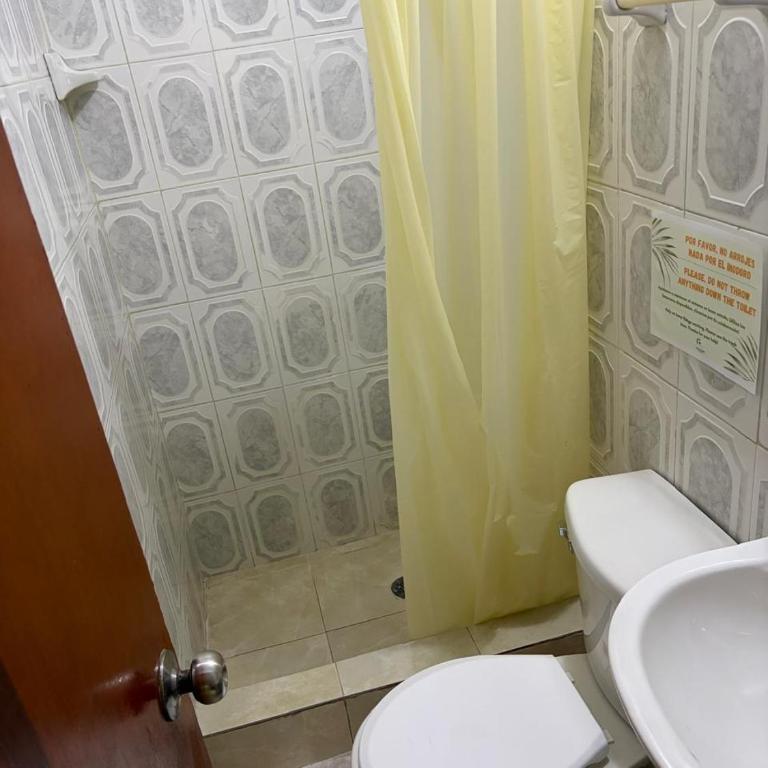 Playa Zen Rodadero - Quadruple Room with Private Bathroom - 5