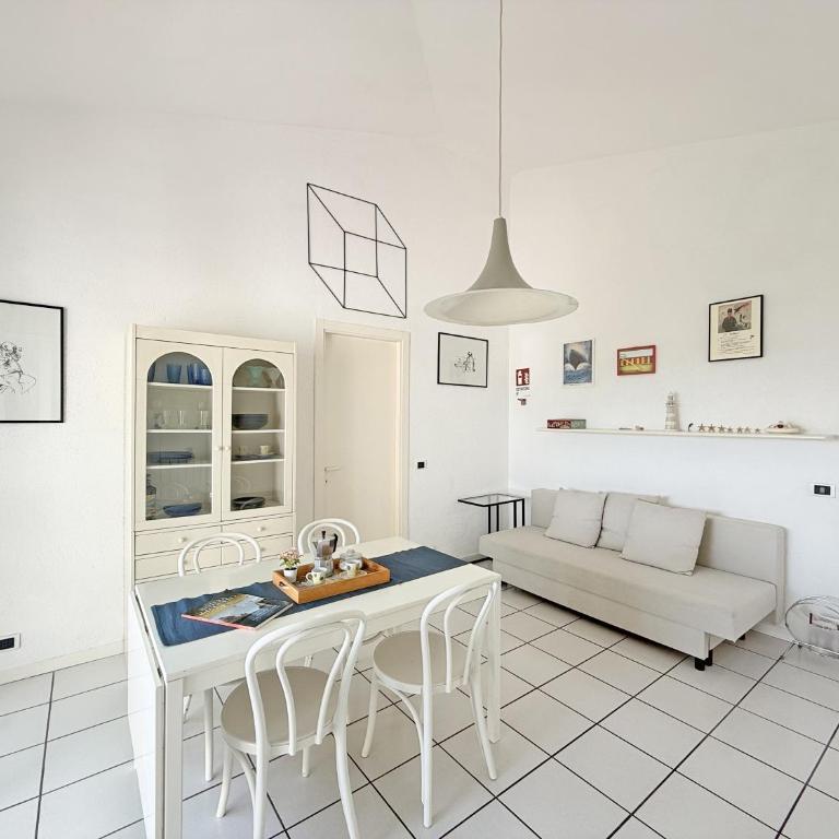 111 - Bellissimo trilo luminoso con vista mare e ARIA CONDIZIONATA -SPIAGGIA INCLUSA - Appartamento con 2 Camere da Letto - 12
