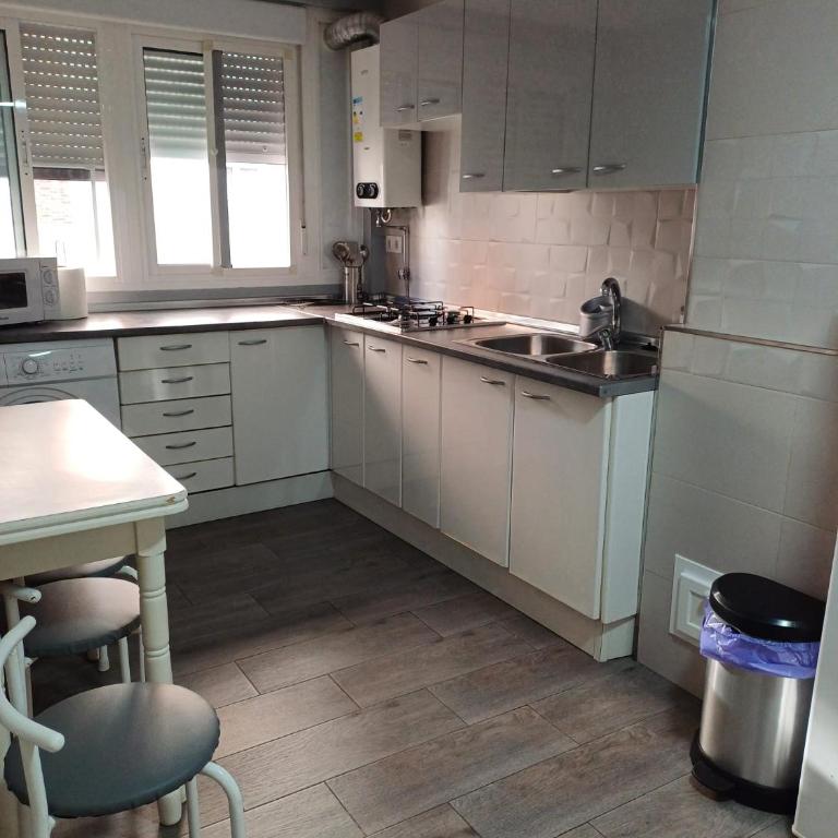 Apartamento ZONA DE LA VICTORIA - Apartamento de 3 dormitorios - 13