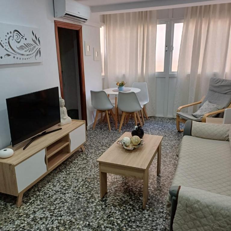 Apartamento ZONA DE LA VICTORIA - Apartamento de 3 dormitorios - 2
