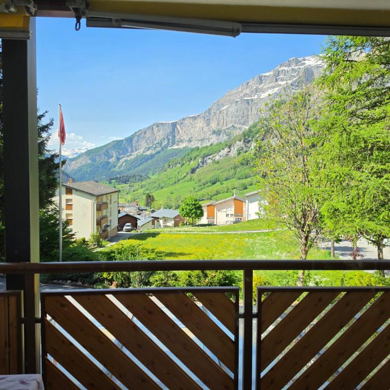 Diana 1 appartement spacieux 5 pièces - Apartment mit 4 Schlafzimmern und einem Balkon - 1
