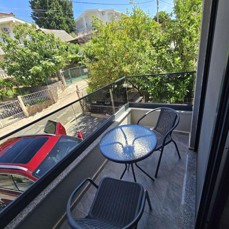 Arumba - One-Bedroom Apartment - 12
