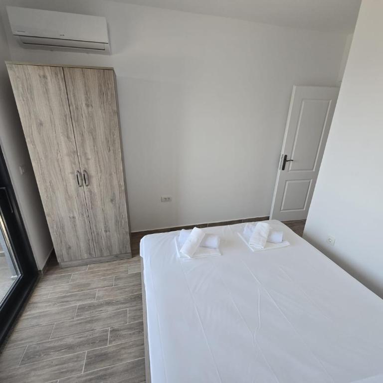 Arumba - One-Bedroom Apartment - 7