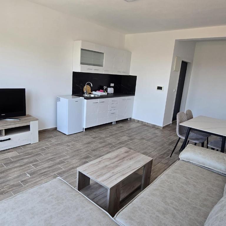 Arumba - One-Bedroom Apartment - 9