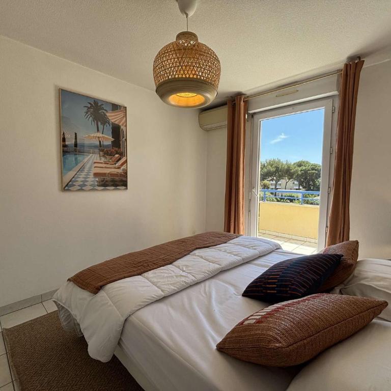 CA150-051 Appartement Rooftop vue mer et terrasse 3 pièces 4 à 6 personnes Cavalaire sur mer - Appartement 2 Chambres avec Terrasse et Vue sur la Mer - 15