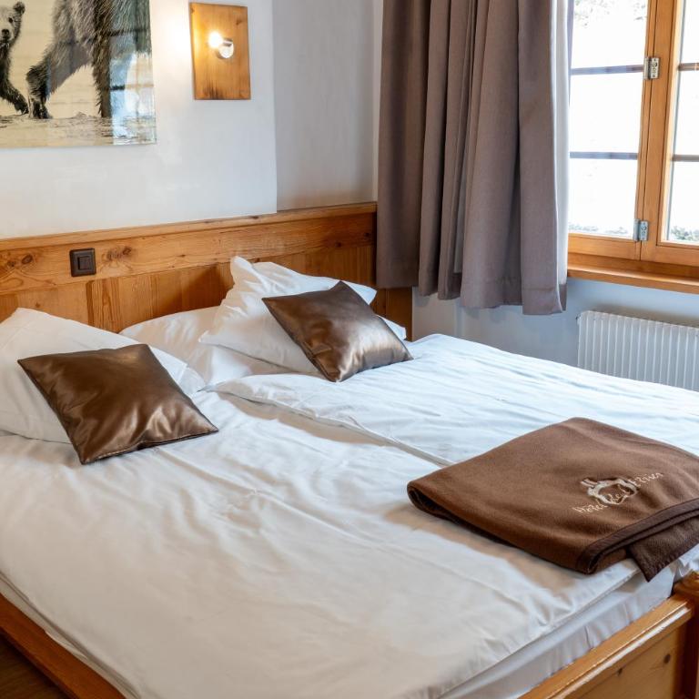 Hotel Etrier - Petite Chambre Lits Jumeaux - 2