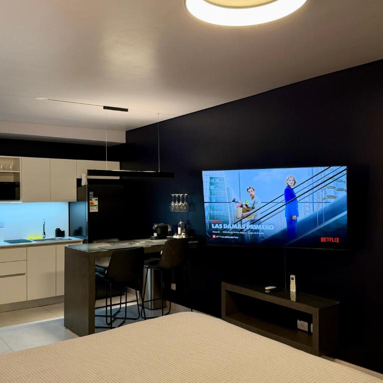 Foster Studio - Park 7 - One-Bedroom Apartment - 4
