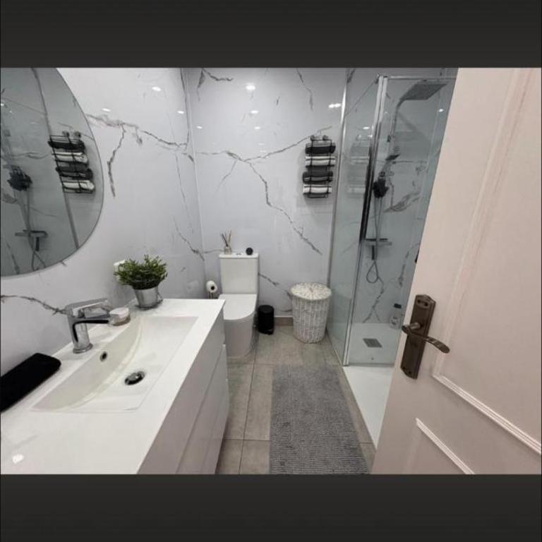 Modern 2 bed apartment - Appartement 2 Chambres - 1