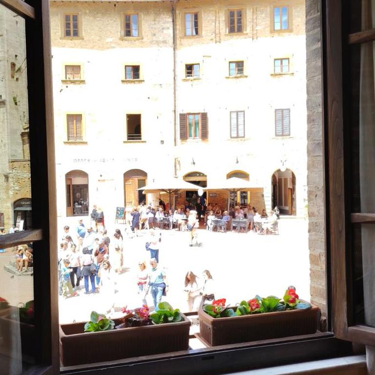 Casa Becci Central Large & Sunlit Historical Flat - Appartamento con 3 Camere da Letto - 26