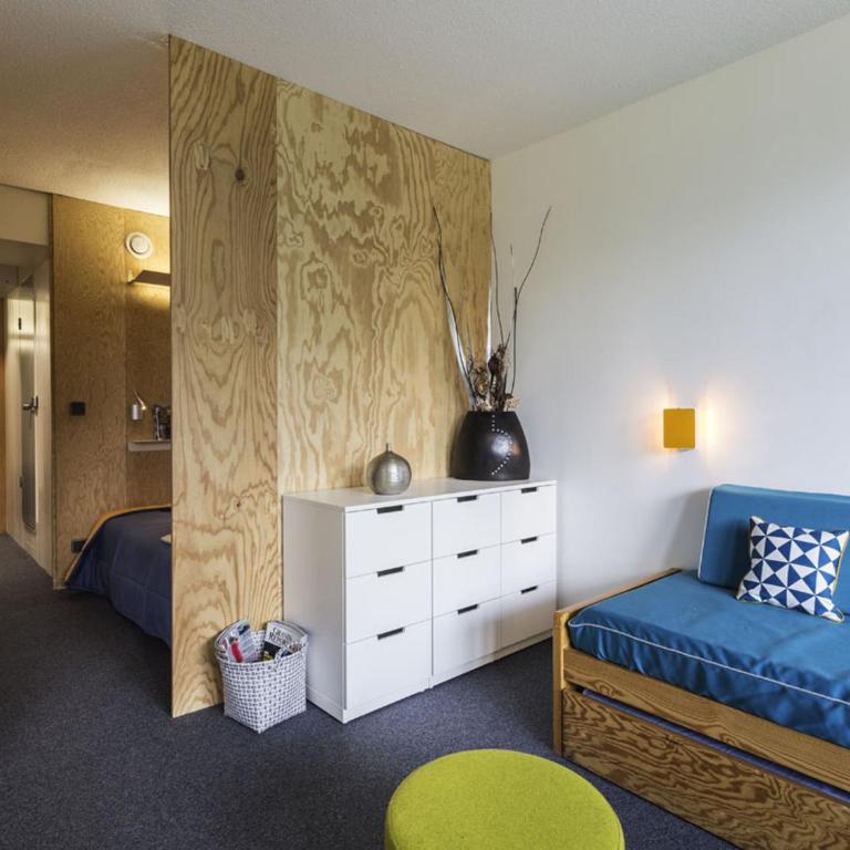Appartement rénové, ski aux pieds, 2 balcons, station wifi - FR-1-346-317 - Appartement - 8