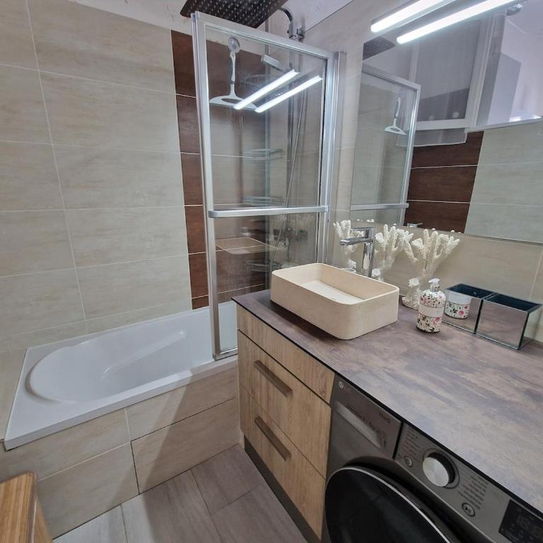 Spacious appartment in Beaulieu - Appartement 2 Chambres - 11