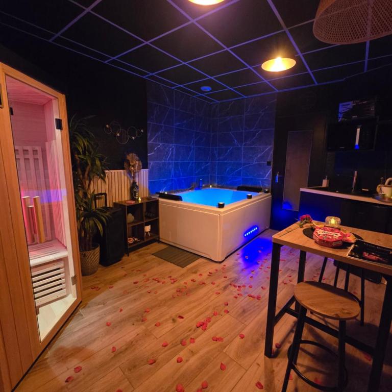 Suite Romantique L'éros - Appartement 1 Chambre - 1