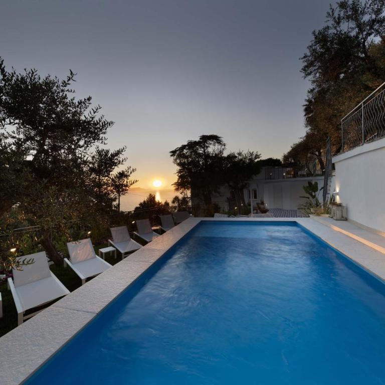 AMORE RENTALS - Villa Gisolfi - Villa con Piscina Privata - 44