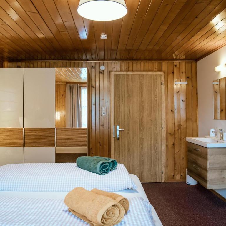 Haus Wagner - Apartment mit 3 Schlafzimmern und Dusche - 38