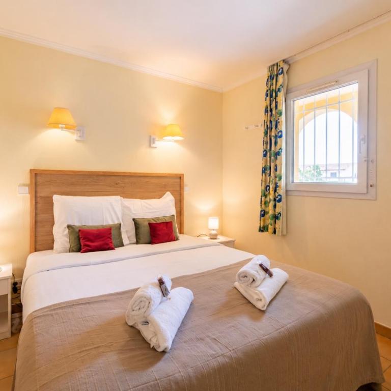 Pool and Sea View, Beach Access, Parking by White House - Appartement 1 Chambre - 8