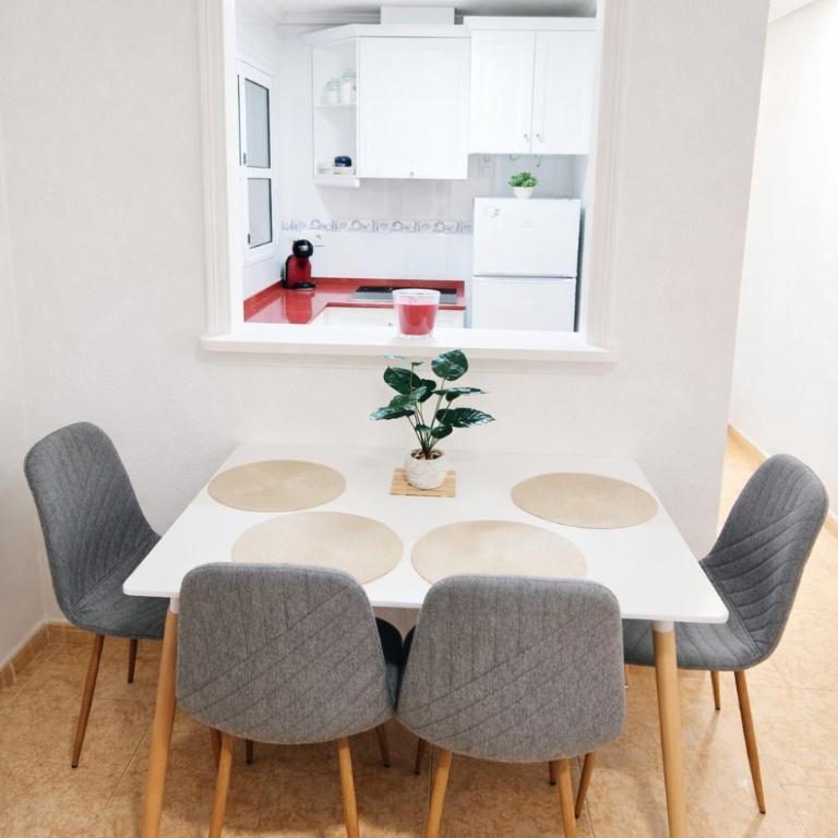 Locos Beach Apartman 50m from the Sea Free Parking - Apartment mit 2 Schlafzimmern - 5