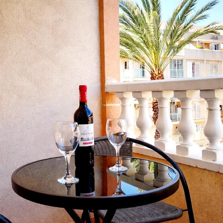 Locos Beach Apartman 50m from the Sea Free Parking - Apartment mit 2 Schlafzimmern - 2
