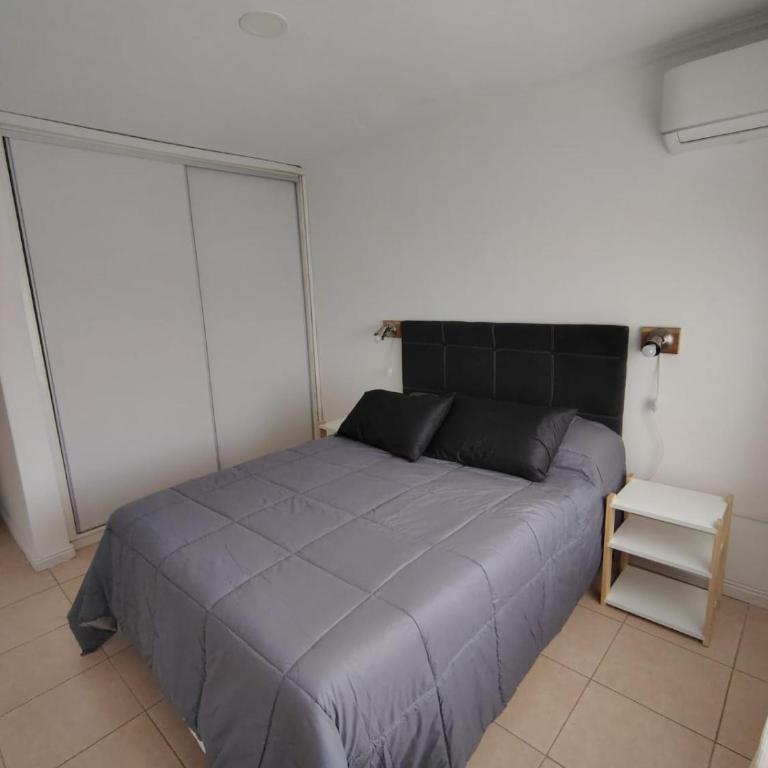 Departamento 2 habitaciones céntrico con cochera - Apartamento de 2 dormitorios - 15