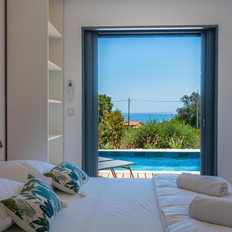 Villa MAU, contemporary sea view in Les Issambres - Villa 3 Chambres - 13