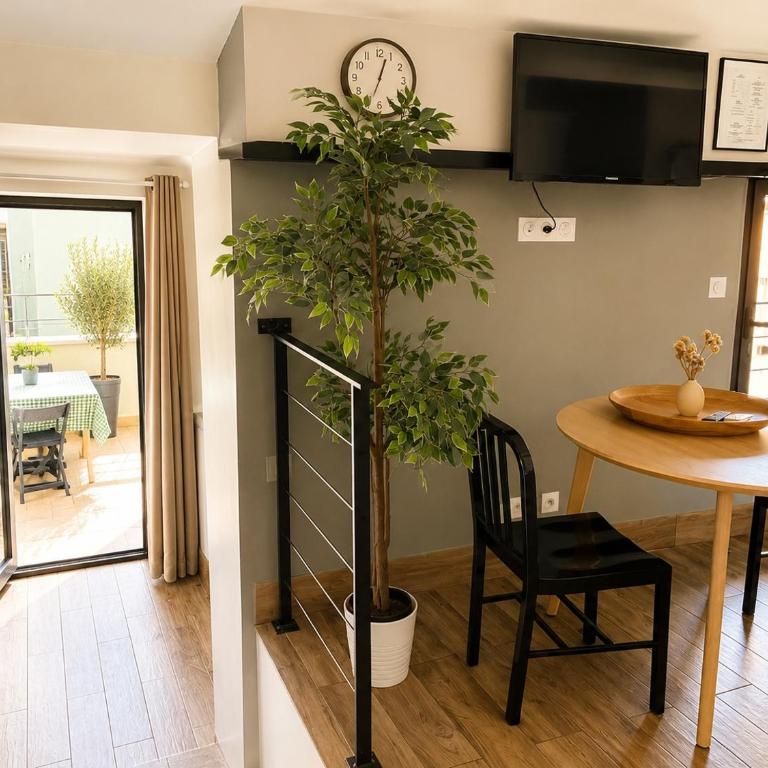 Casa Stay - Appartement avec Terrasse - 9