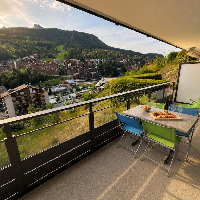 Nid d'Aigle ensoleillé - Vue Alpes - Près Pistes - Appartement 1 Chambre avec Balcon et Vue sur les Montagnes - 1