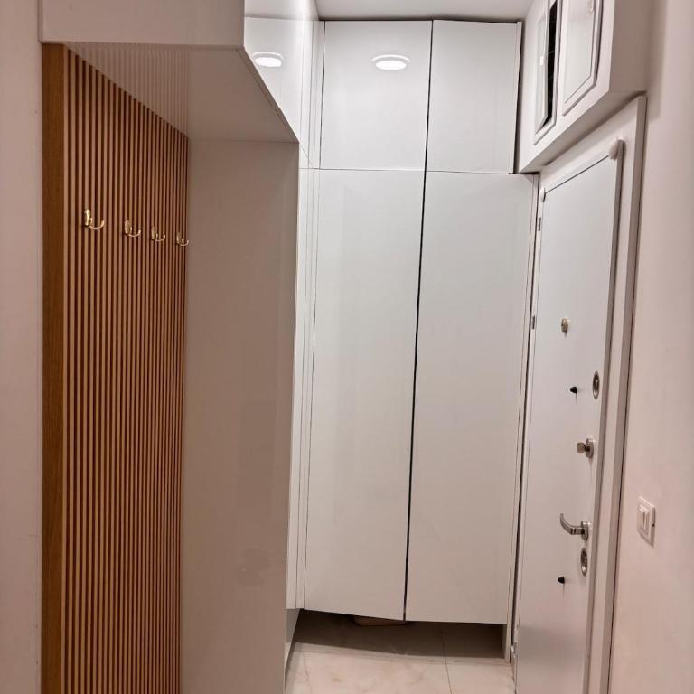 Apartment by Bar - One-Bedroom Apartment - 7