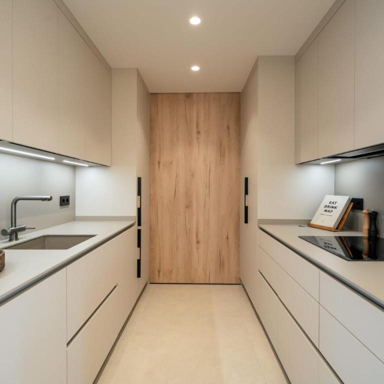 The old quay house Marbella - Three-Bedroom House - 9