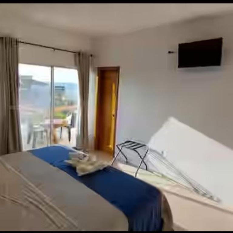 Hostal Cabañas Don Jorge - Deluxe Double or Twin Room with Ocean View - 4