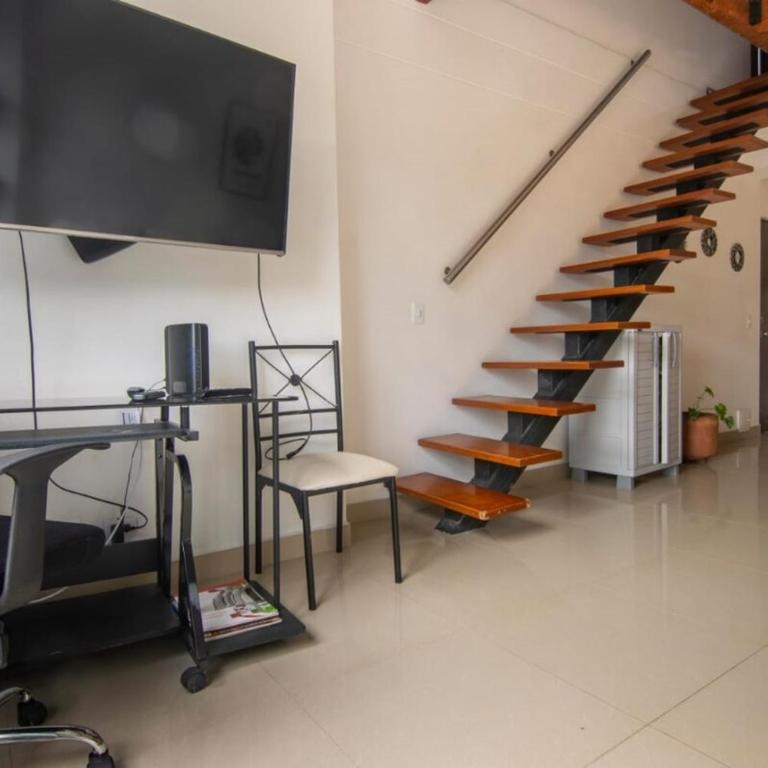 Duplex con AC en Laureles - Two-Bedroom Apartment - 4