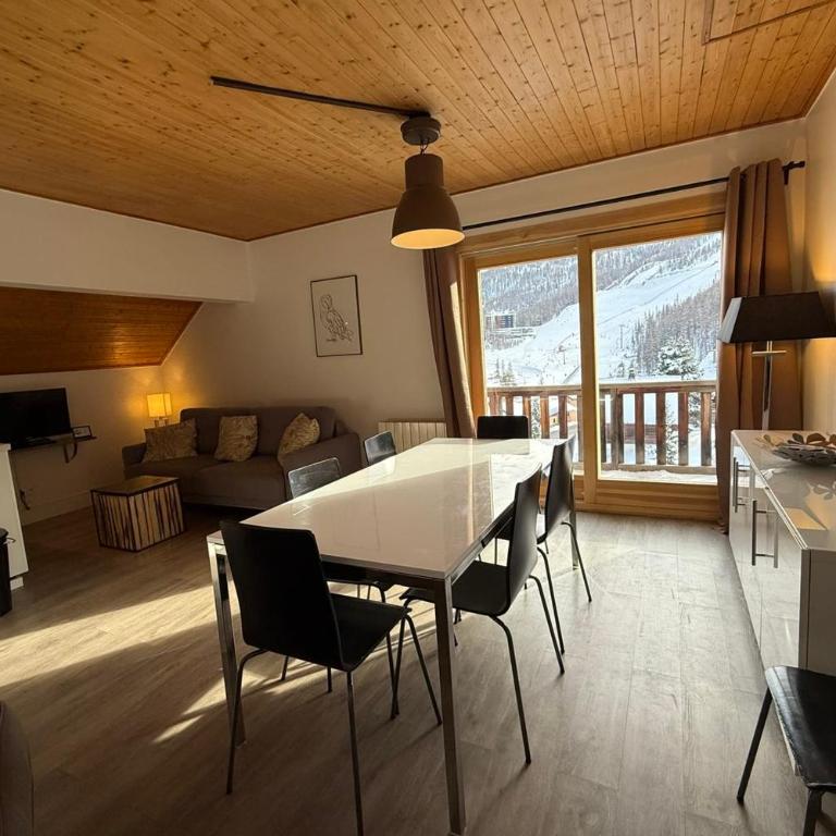 Appart 6 pers - proche pistes et vue montagne - Appartement - 6