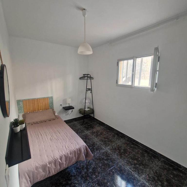 Hostal Maxorata - Einzelzimmer mit Gemeinschaftsbad - 12