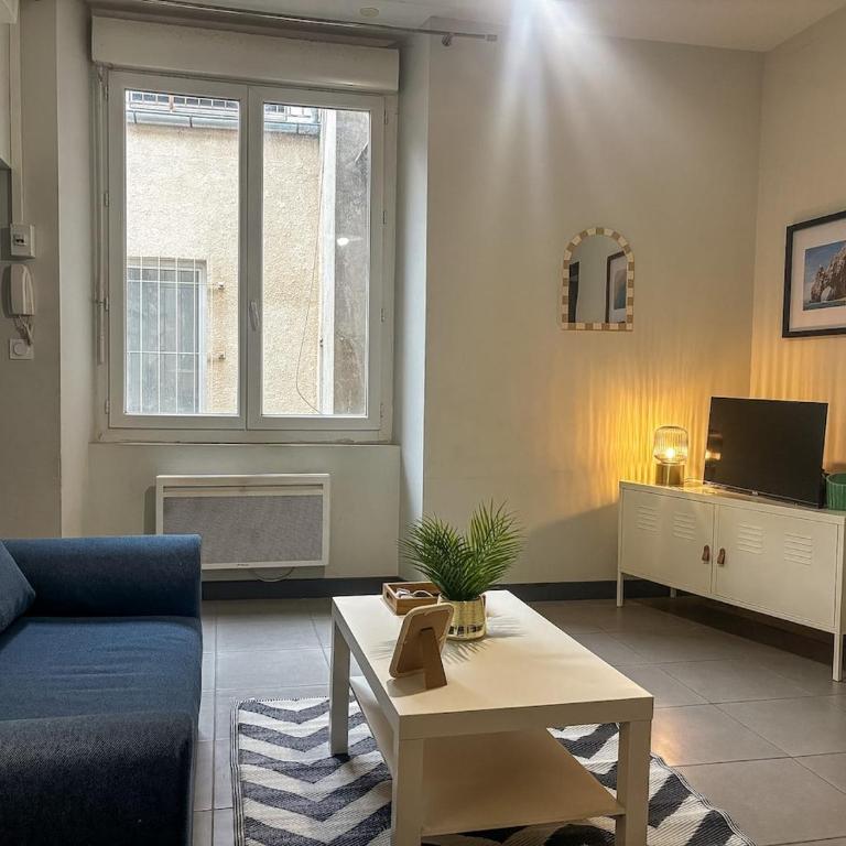 Visiter Carcassonne à pied , 20 min de la CITÉ , 9 minutes de la GARE - Apartamento de 1 dormitorio - 6