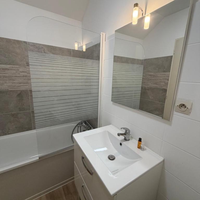 Appartement Dijon-centre quartier Montchapet - One-Bedroom Apartment - 14