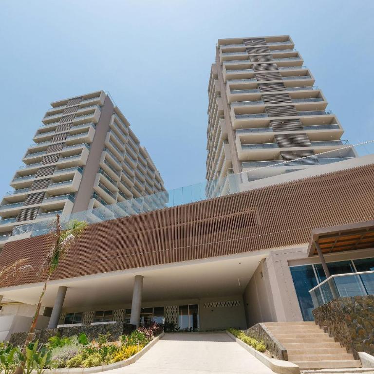 U-GO Terraz Santa Marta | Beach, Pool and Coworking - Apartment with Balcony - 2