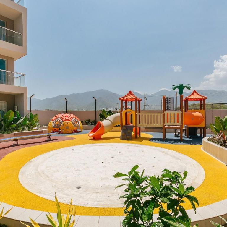 U-GO Terraz Santa Marta | Beach, Pool and Coworking - Apartment with Balcony - 28