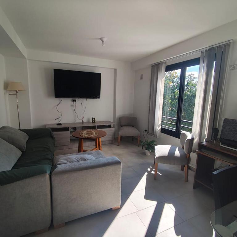 Hermoso Departamento familiar - Apartamento de 2 dormitorios - 24