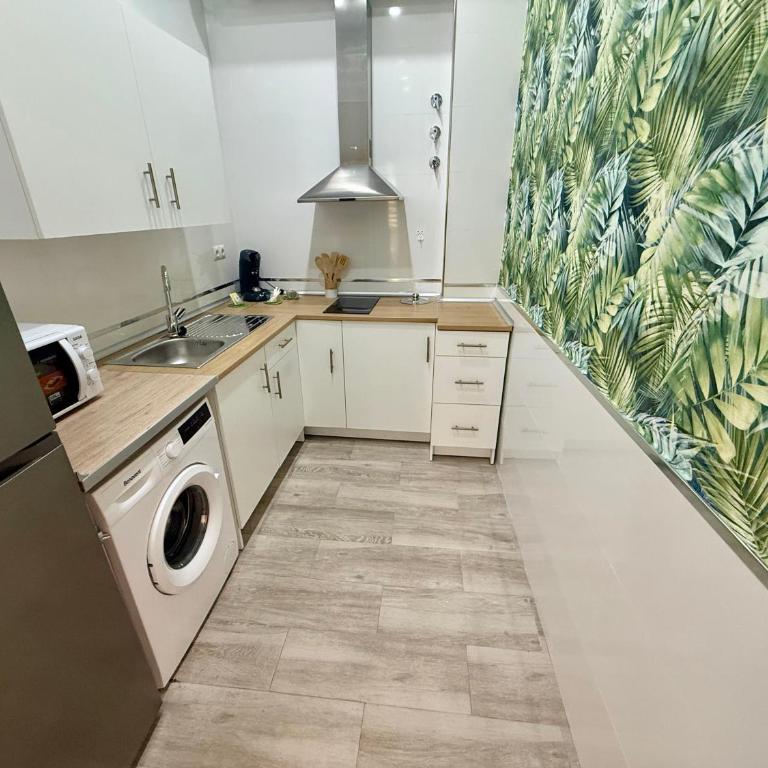 Malaga beach 2 - One-Bedroom Apartment - 5
