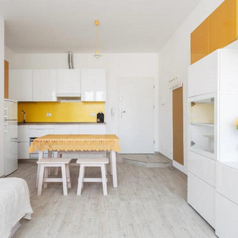 Riva Reno Apartments - Bologna Short Rental - One-Bedroom Apartment - 7