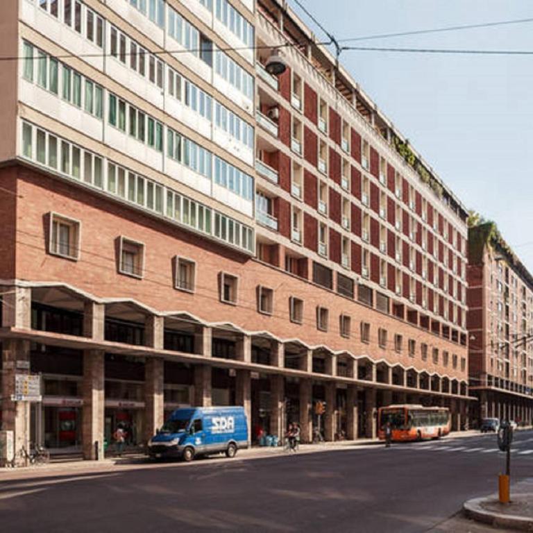 Riva Reno Apartments - Bologna Short Rental - One-Bedroom Apartment - 16