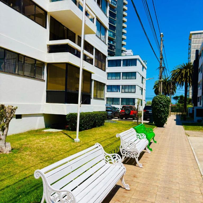 Viña del Mar I Descanso y ubicación ideal - Three-Bedroom Apartment - 24