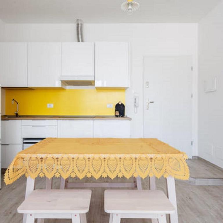 Riva Reno Apartments - Bologna Short Rental - One-Bedroom Apartment - 3